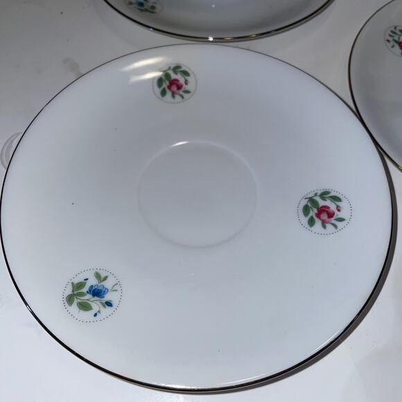 Seltmann Weiden Bavaria Coffee Service 17 Pcs. Gold Trim Blue/Pink Flowers - Picture 6 of 10